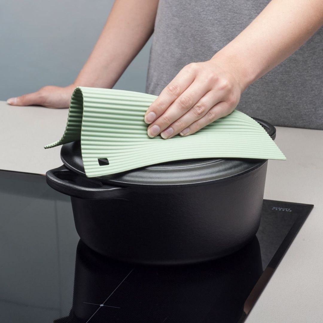 9" Silicone Square Trivet